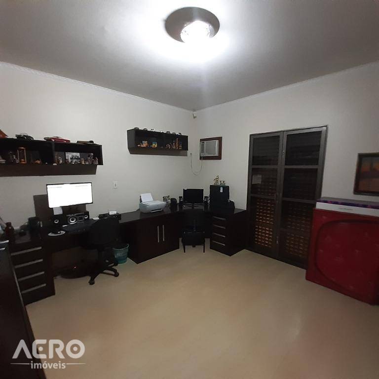Casa à venda com 3 quartos, 186m² - Foto 12