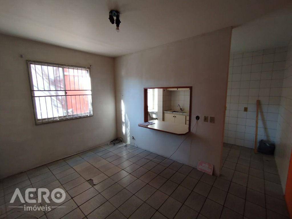 Apartamento para alugar com 1 quarto, 49m² - Foto 6