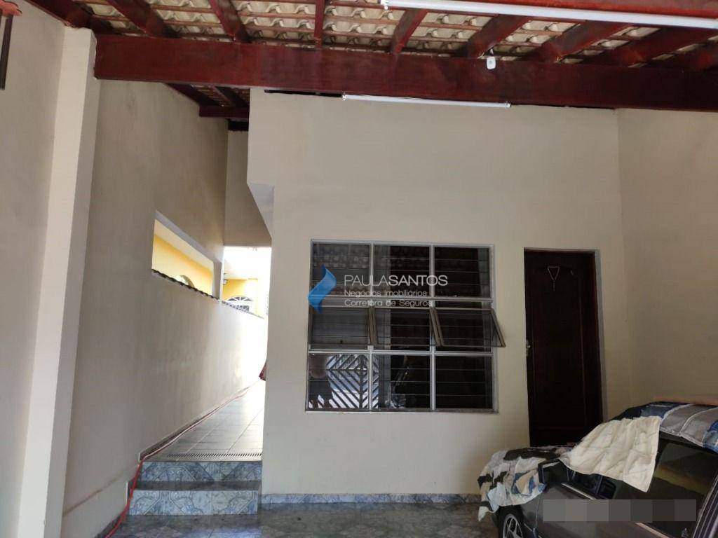 Casa à venda com 2 quartos, 116m² - Foto 2