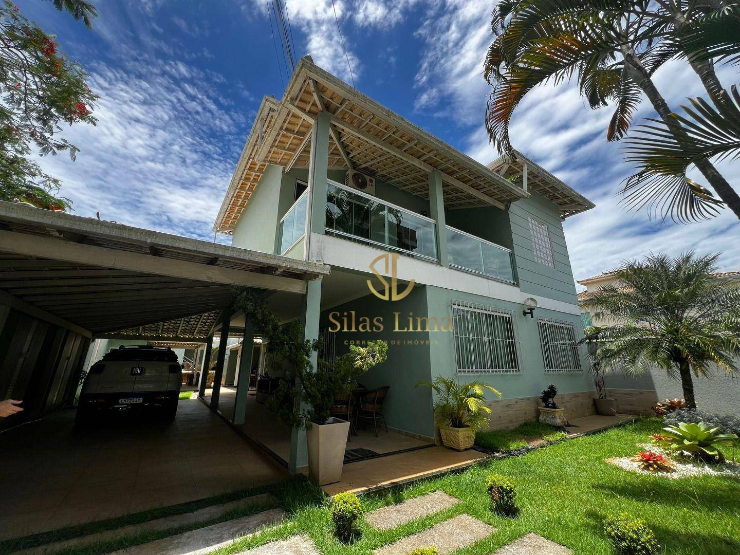 Casa à venda e aluguel com 7 quartos, 405m² - Foto 1