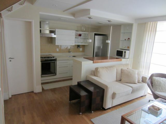 Apartamento à venda com 1 quarto, 65m² - Foto 2