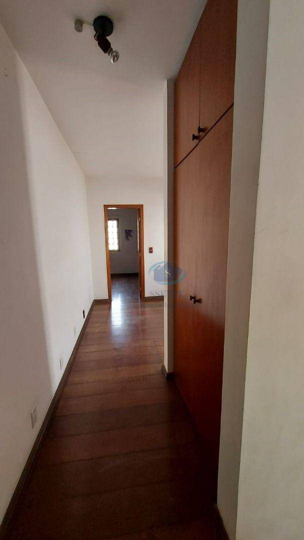 Sobrado à venda com 3 quartos, 240m² - Foto 8