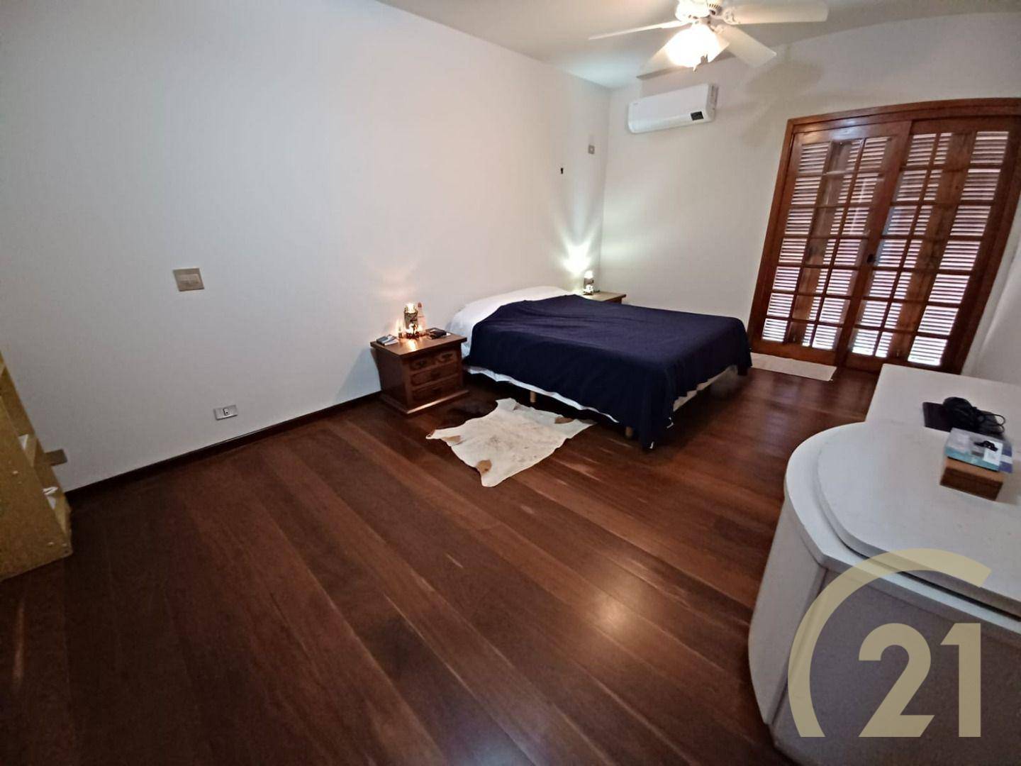 Casa de Condomínio à venda e aluguel com 4 quartos, 320m² - Foto 14