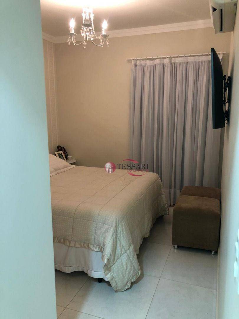 Apartamento à venda com 2 quartos, 70m² - Foto 9