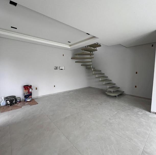 Sobrado à venda com 3 quartos, 113m² - Foto 4