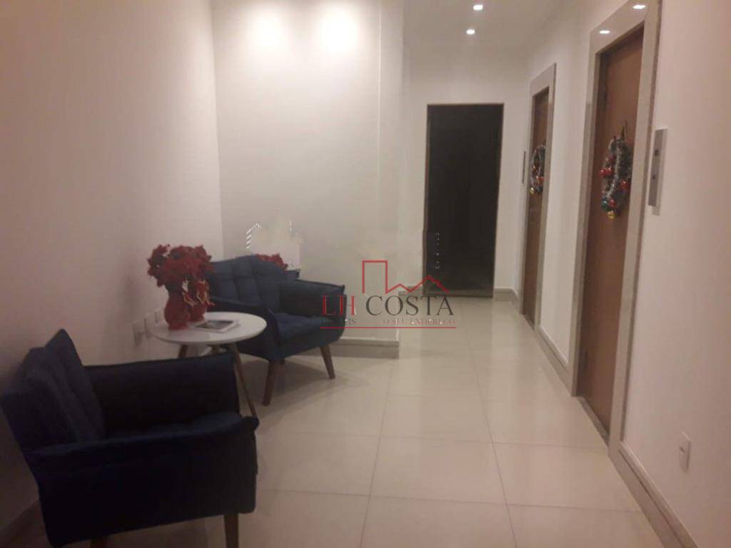 Apartamento à venda com 2 quartos, 70m² - Foto 17