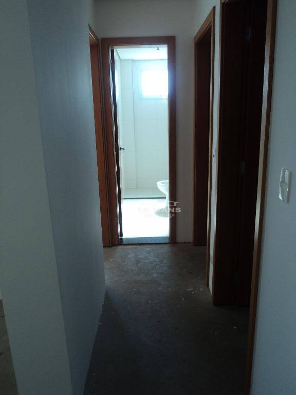 Apartamento à venda com 1 quarto, 113m² - Foto 11