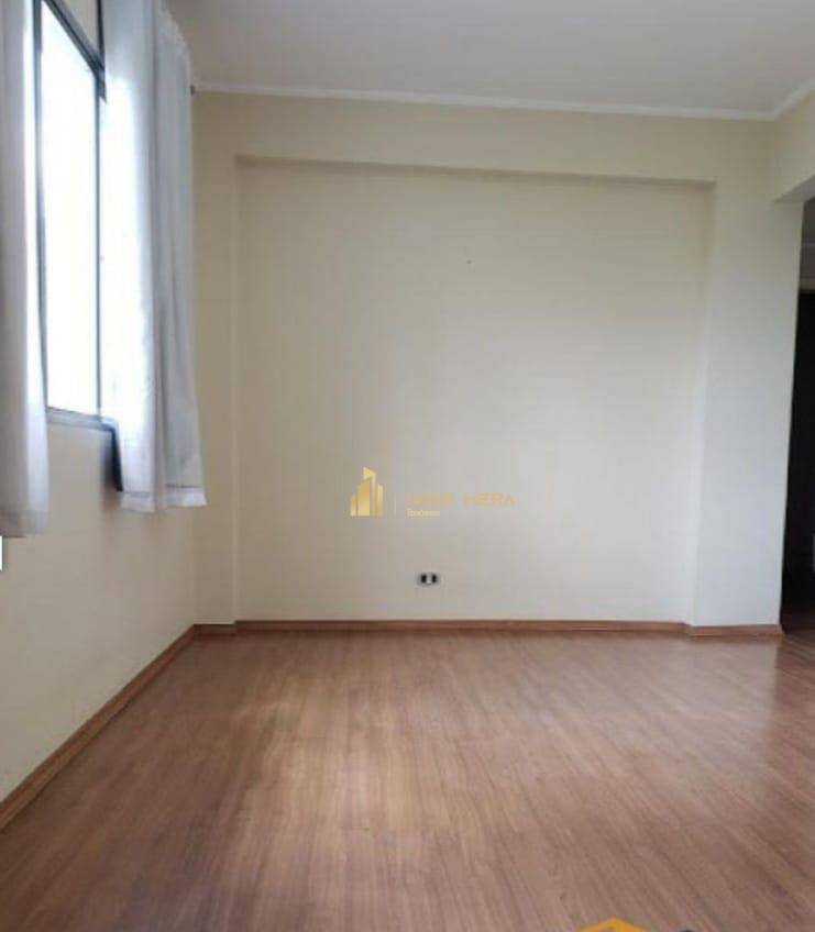 Apartamento à venda com 2 quartos, 70m² - Foto 12