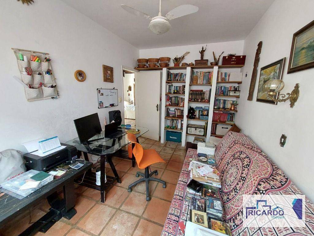 Casa à venda com 3 quartos, 150m² - Foto 12