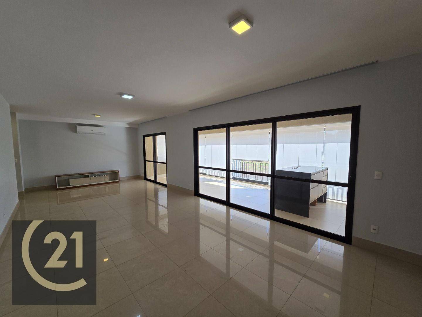 Apartamento à venda com 3 quartos, 168m² - Foto 1