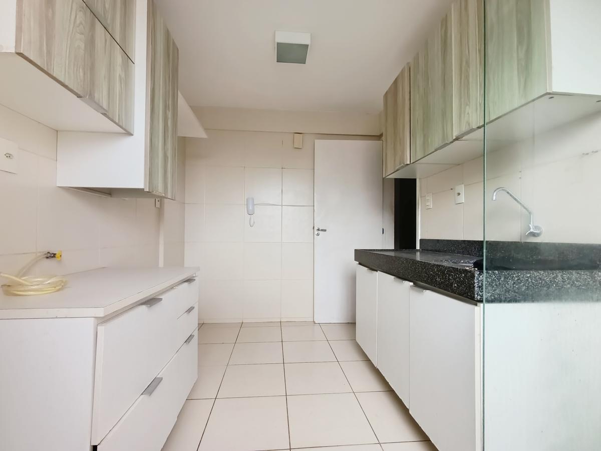 Apartamento à venda com 3 quartos, 74m² - Foto 5