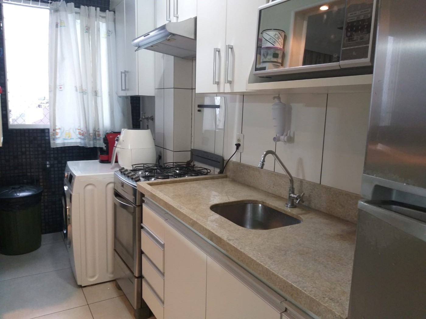 Apartamento à venda com 2 quartos, 47m² - Foto 2