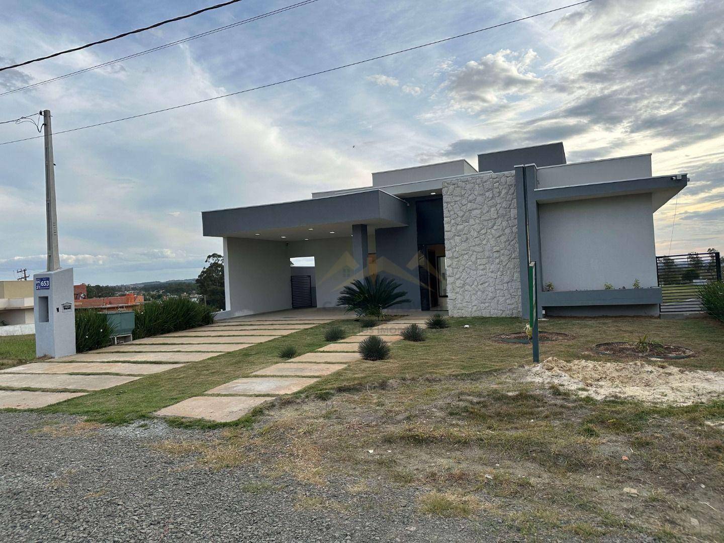Casa de Condomínio à venda com 3 quartos, 170m² - Foto 3