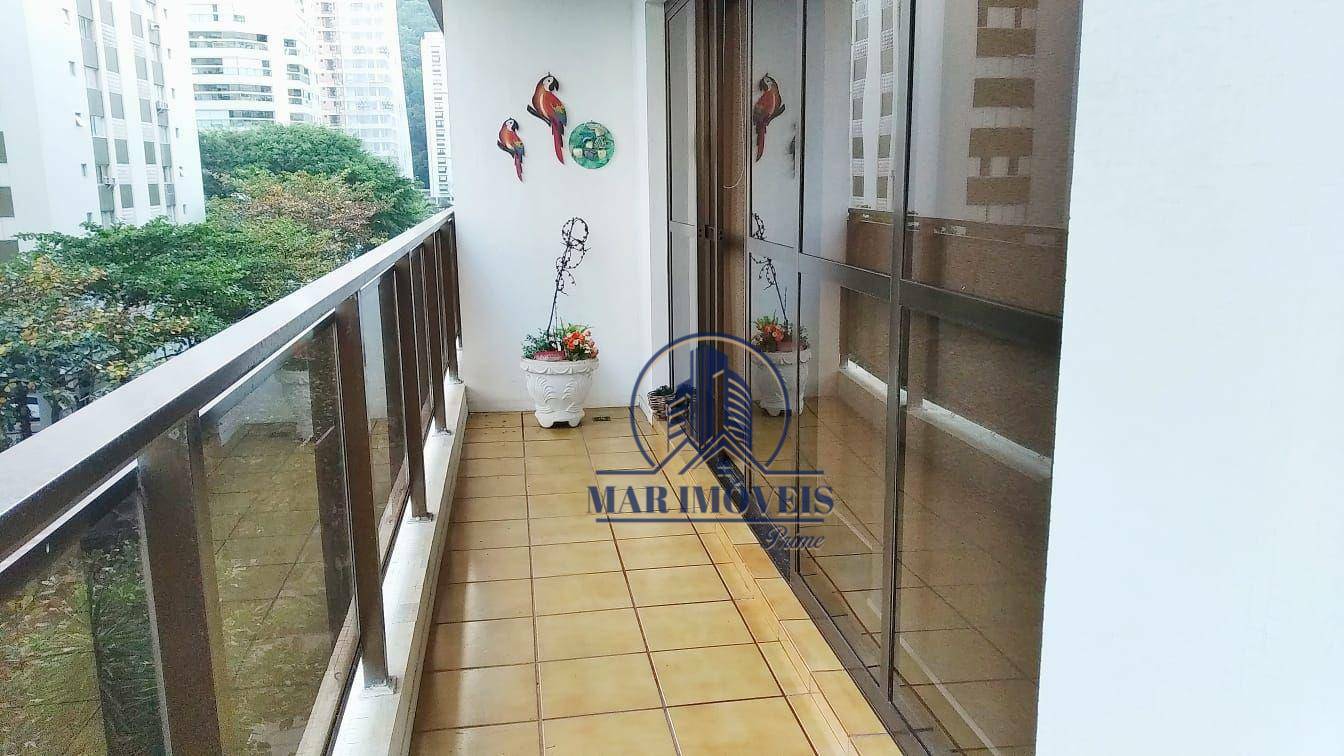 Apartamento à venda com 3 quartos, 140m² - Foto 1