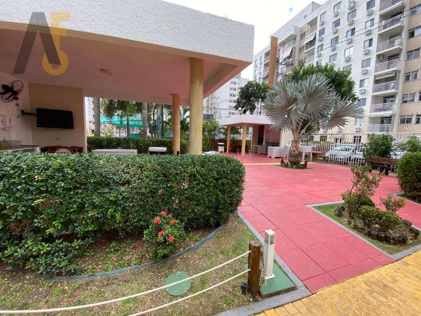 Apartamento à venda com 2 quartos, 48m² - Foto 17