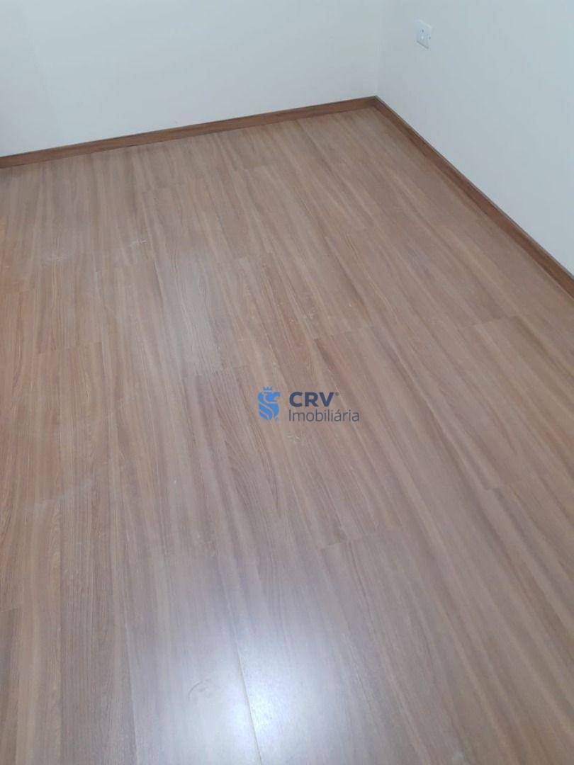 Casa à venda com 3 quartos, 100m² - Foto 5