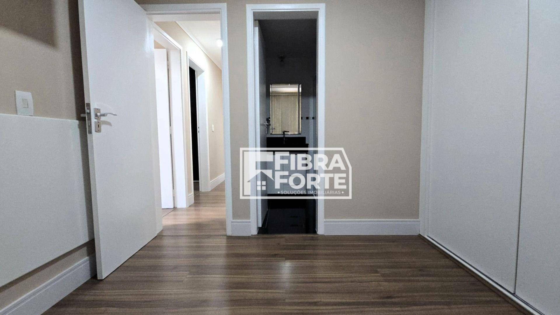 Apartamento para alugar com 3 quartos, 121m² - Foto 51