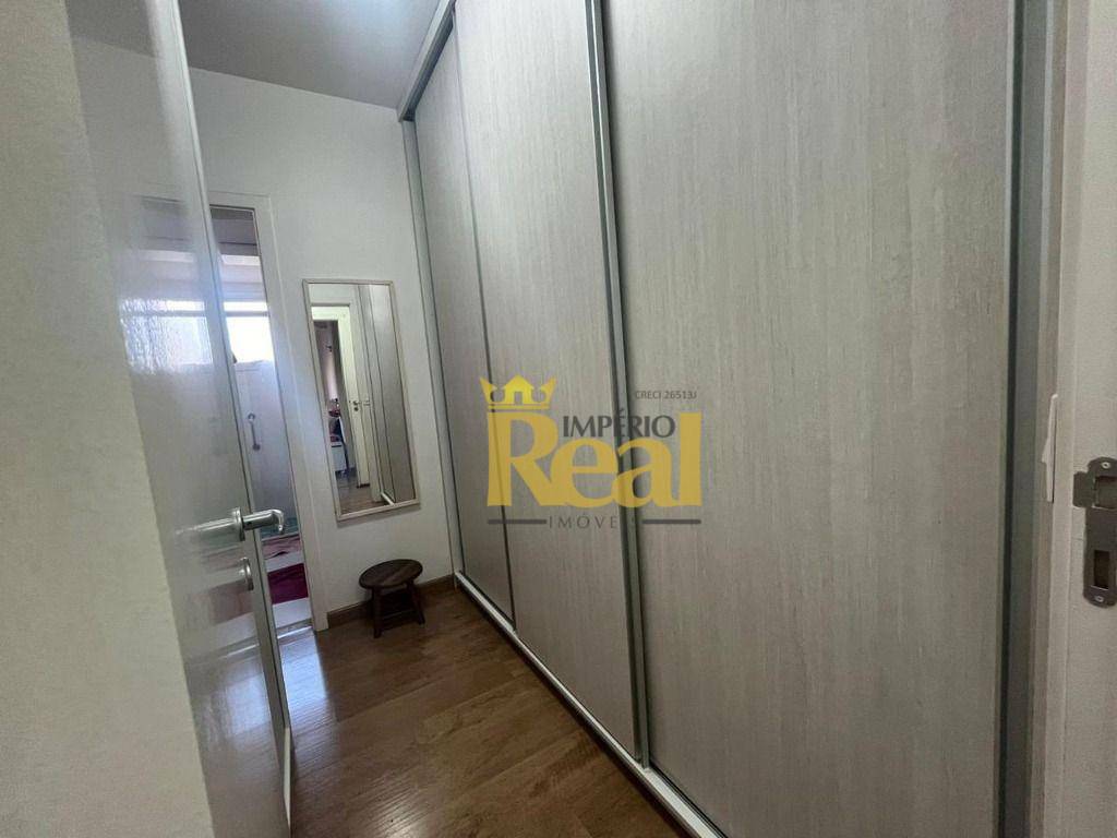 Apartamento à venda com 3 quartos, 169m² - Foto 29