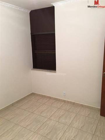 Casa para alugar com 3 quartos, 300m² - Foto 16