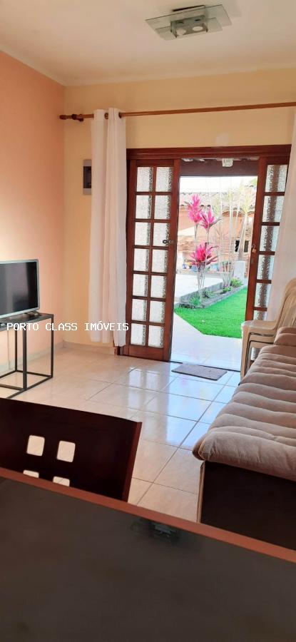 Casa à venda com 2 quartos, 250m² - Foto 15