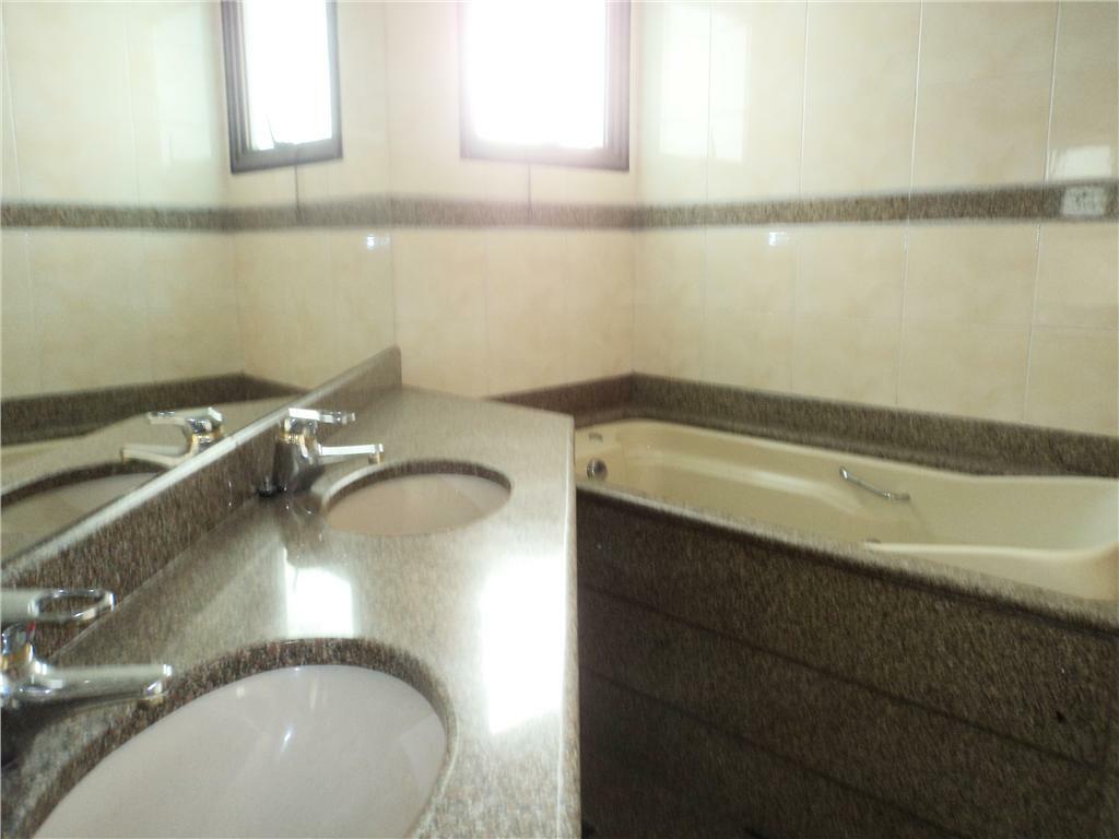 Apartamento à venda e aluguel com 3 quartos, 225m² - Foto 29