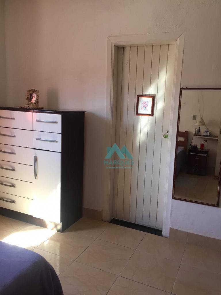 Casa à venda com 1 quarto, 165m² - Foto 6