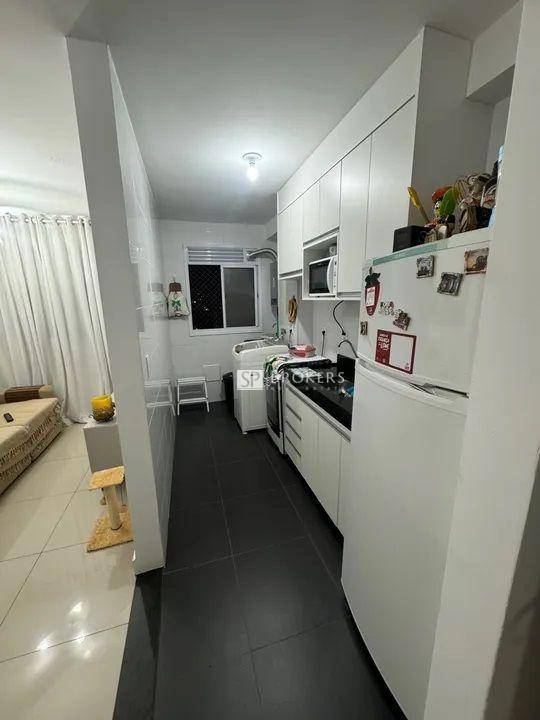 Apartamento à venda com 2 quartos, 43m² - Foto 3