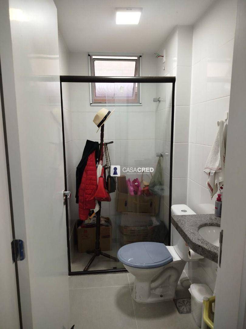 Apartamento para alugar com 2 quartos, 52m² - Foto 9