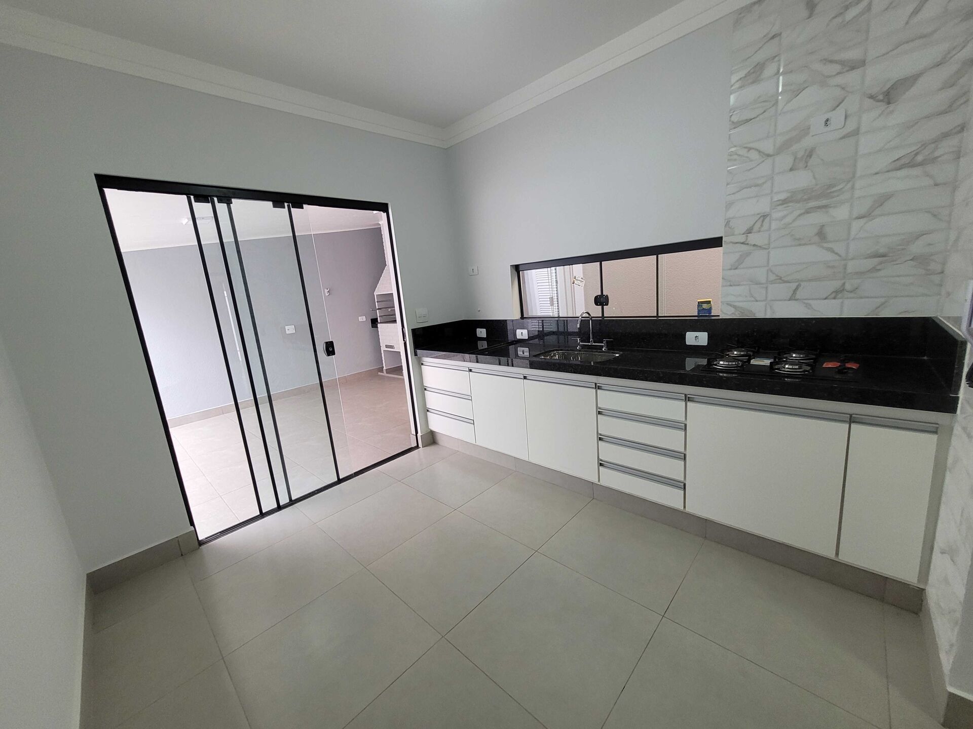 Casa à venda com 3 quartos, 140m² - Foto 5