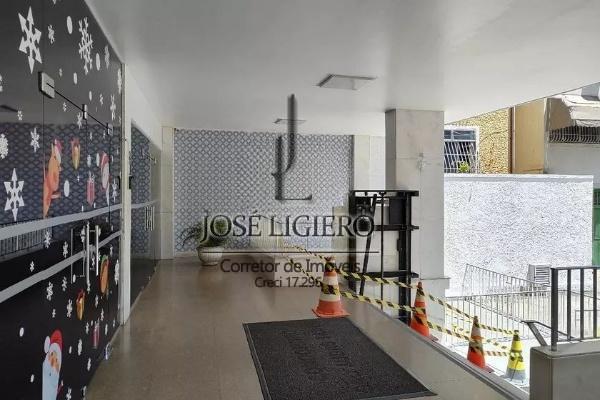 Apartamento à venda com 2 quartos, 75m² - Foto 12