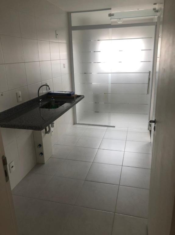 Apartamento para alugar com 2 quartos, 69m² - Foto 6