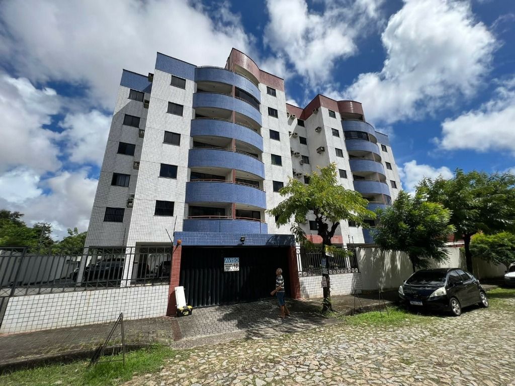 Apartamento à venda com 2 quartos, 60m² - Foto 1