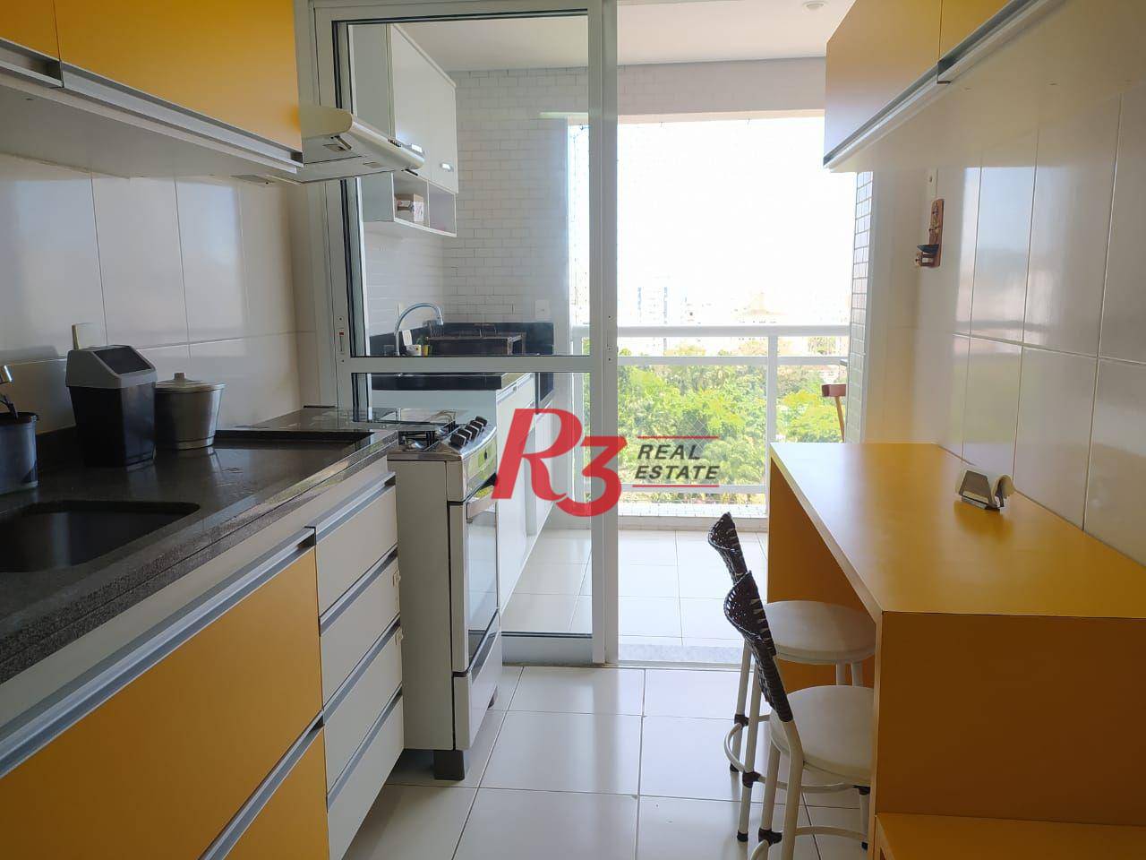 Apartamento à venda com 3 quartos, 98m² - Foto 15