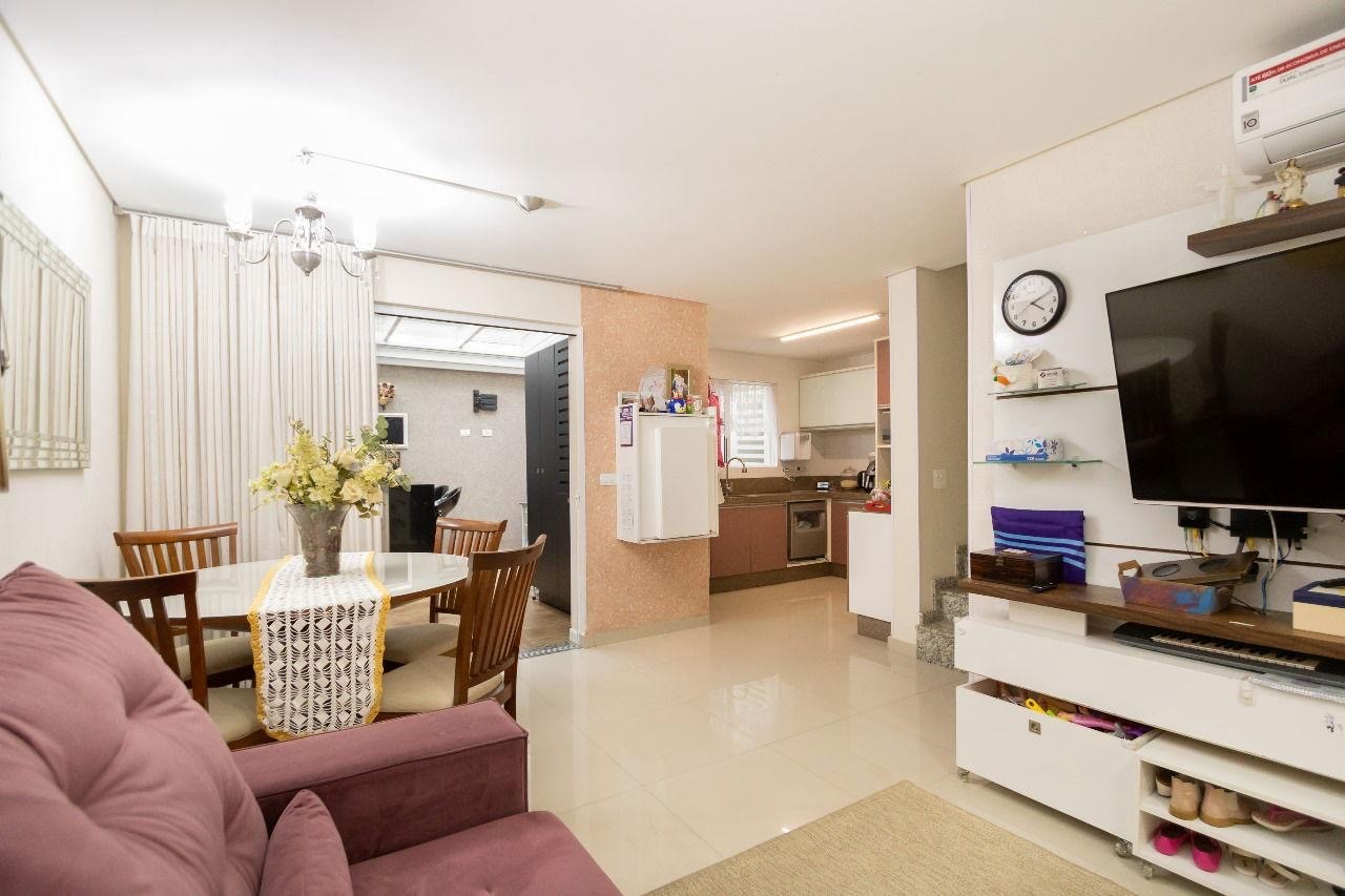 Sobrado à venda com 3 quartos, 99m² - Foto 3