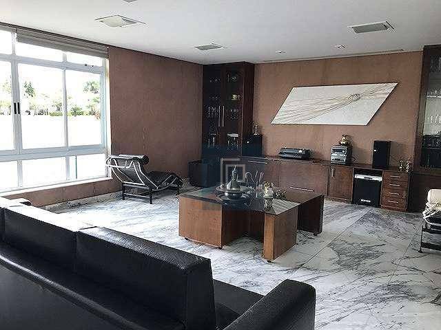 Casa à venda com 4 quartos, 900m² - Foto 6