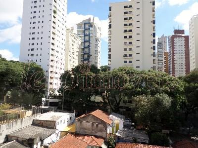 Apartamento para alugar com 2 quartos, 102m² - Foto 17