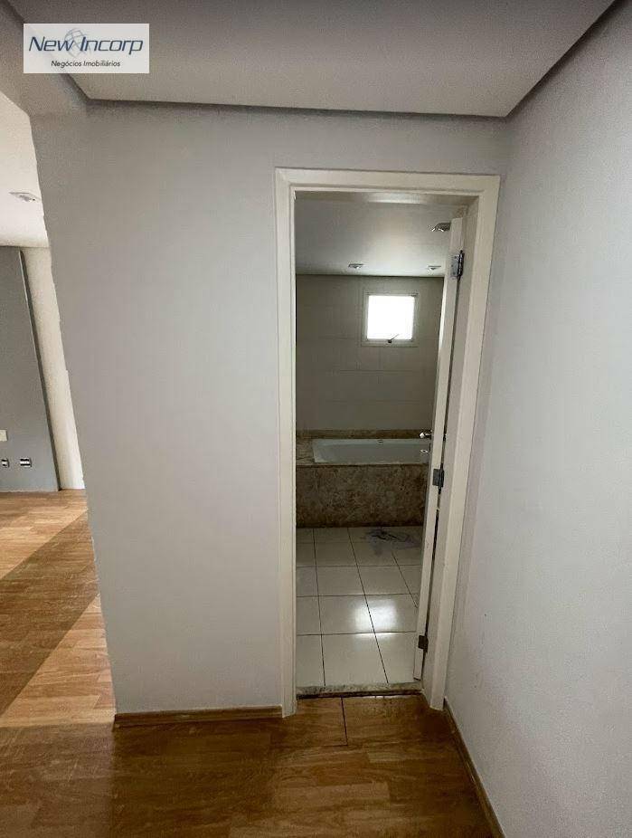 Apartamento à venda com 3 quartos, 169m² - Foto 17