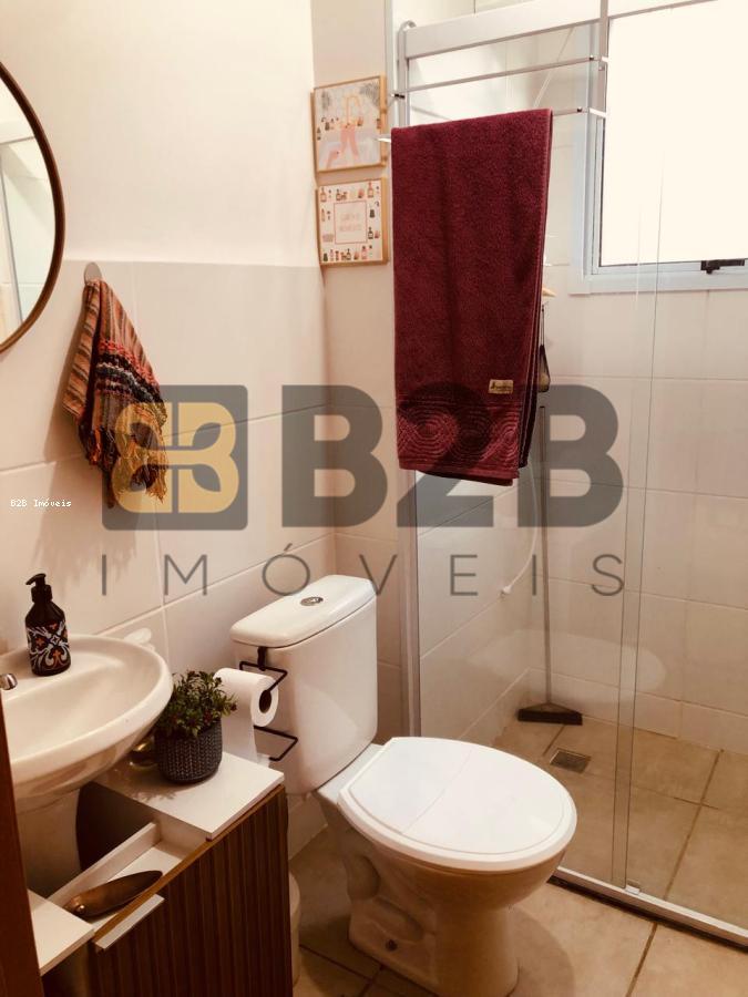 Apartamento à venda com 2 quartos, 41m² - Foto 10