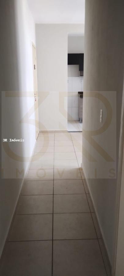 Apartamento para alugar com 2 quartos, 50m² - Foto 24