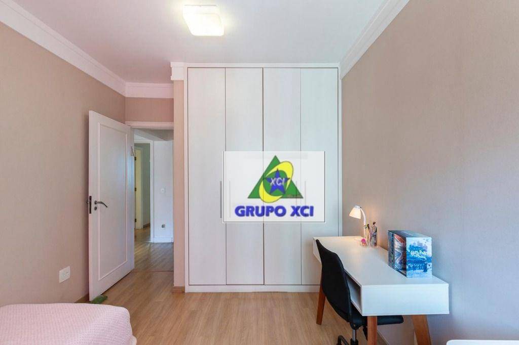 Apartamento à venda com 3 quartos, 181m² - Foto 10