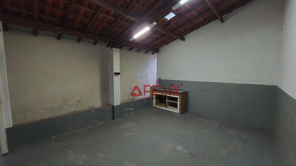 Casa à venda com 4 quartos, 150m² - Foto 7