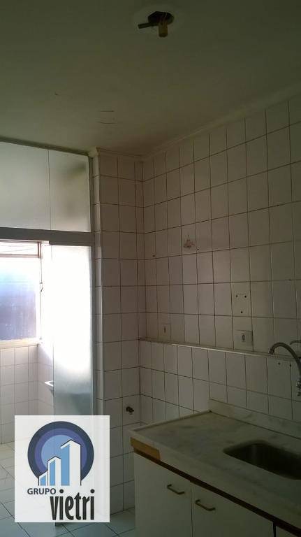 Apartamento à venda com 2 quartos, 56m² - Foto 11