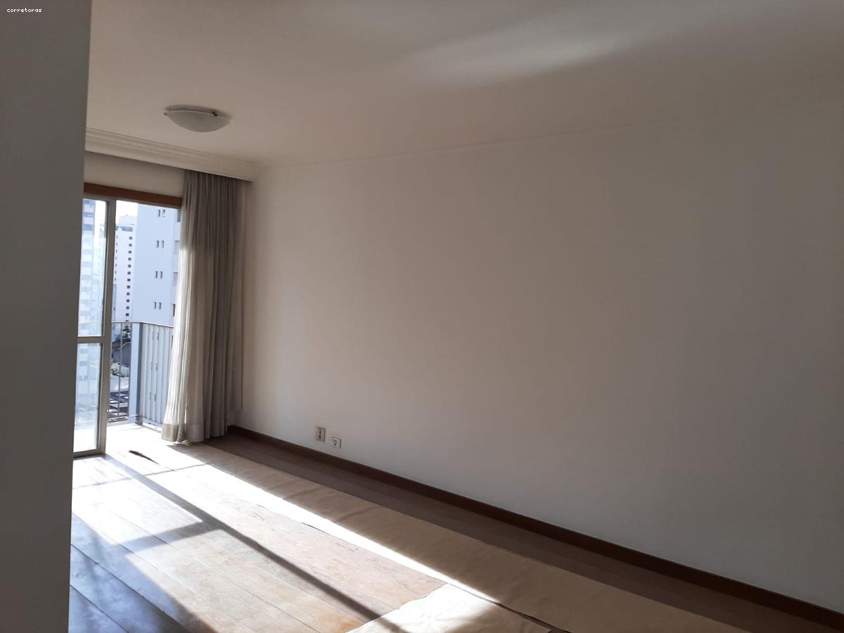 Apartamento para alugar com 3 quartos, 79m² - Foto 2