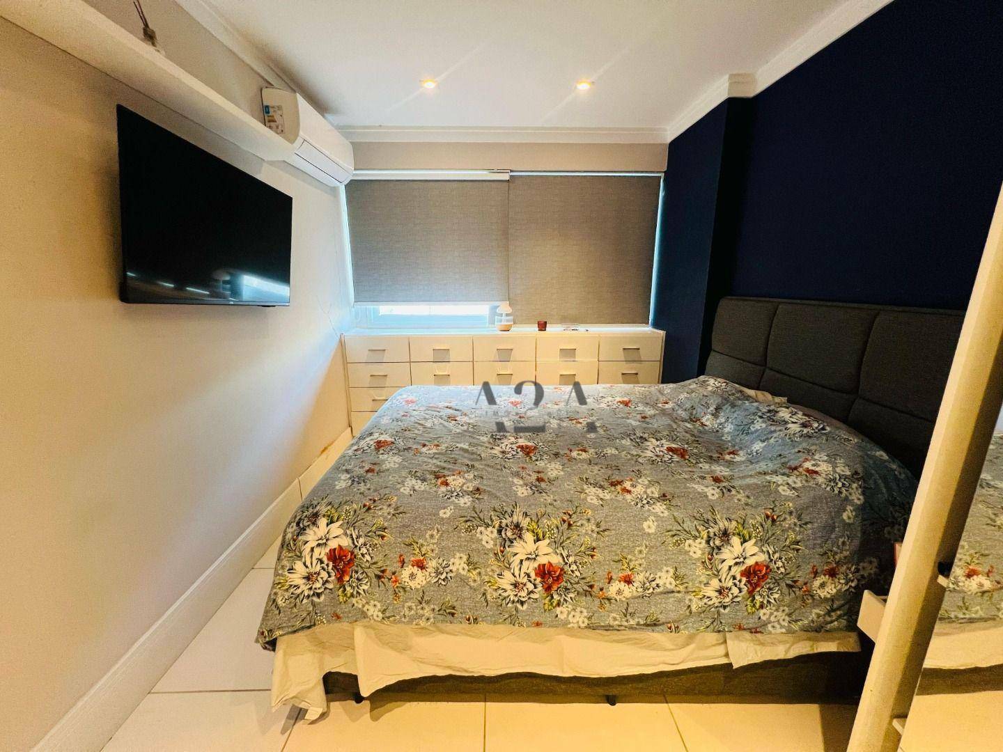 Apartamento à venda com 2 quartos, 82m² - Foto 12