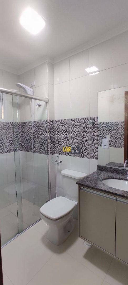 Apartamento à venda com 2 quartos, 70m² - Foto 3