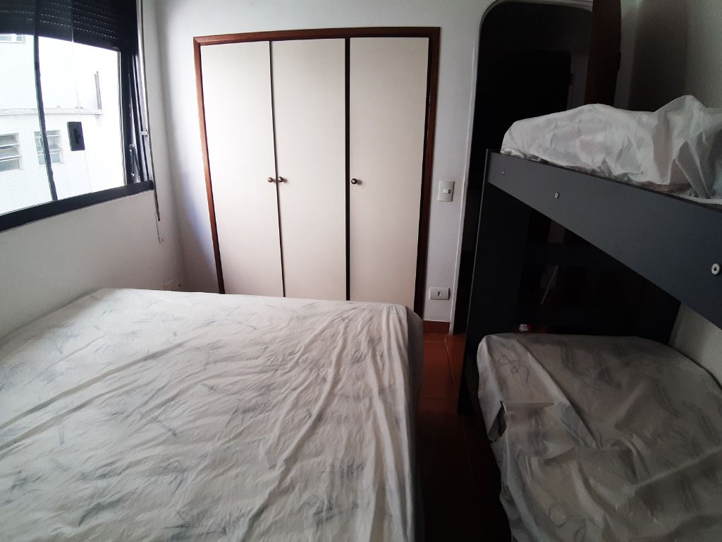 Apartamento à venda com 3 quartos, 140m² - Foto 9