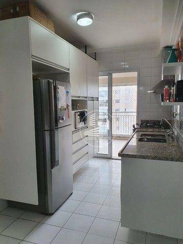 Apartamento à venda com 3 quartos, 136m² - Foto 3