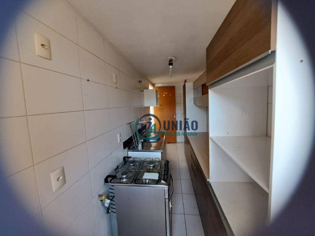 Apartamento à venda com 3 quartos, 82m² - Foto 8