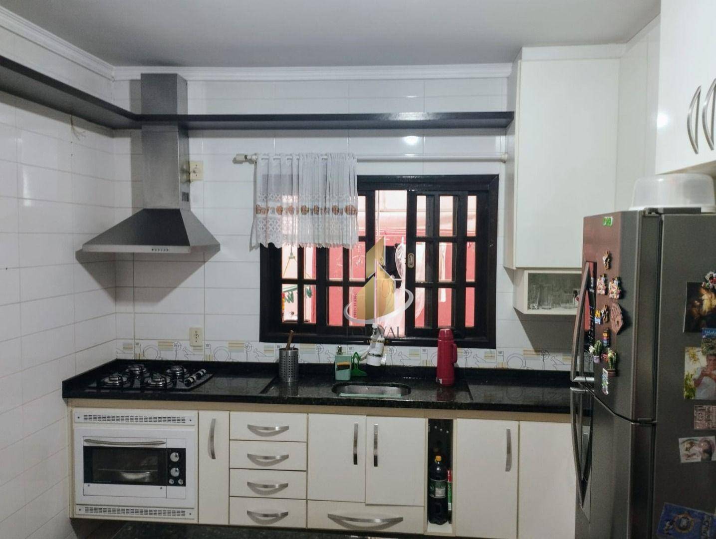 Sobrado à venda com 3 quartos, 196m² - Foto 8