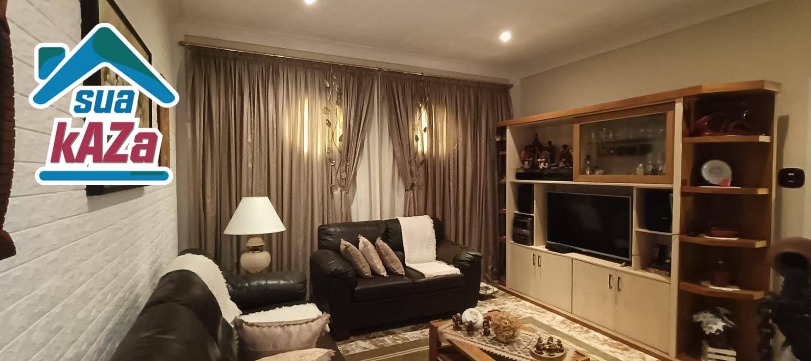 Casa, 3 quartos, 264 m² - Foto 2